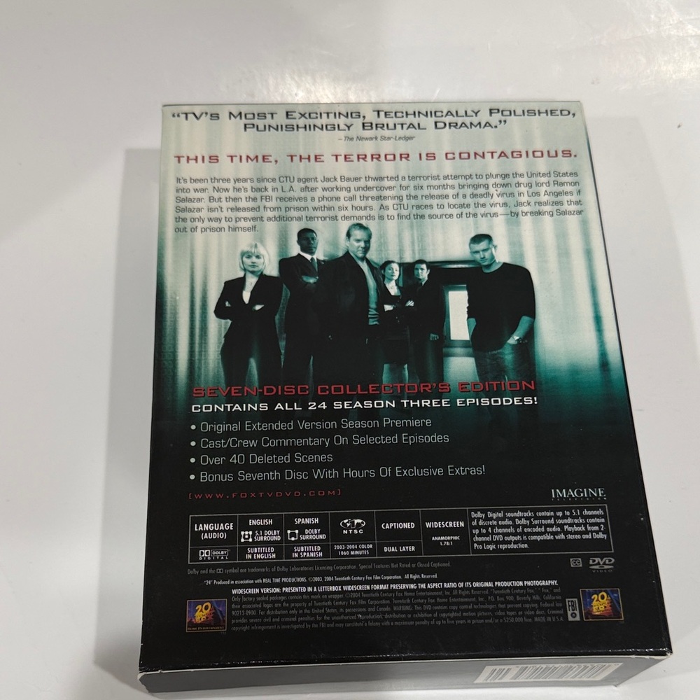 24 Season Three DVD Box Set Missing Disc 2 Untested. - Picture 2 of 6